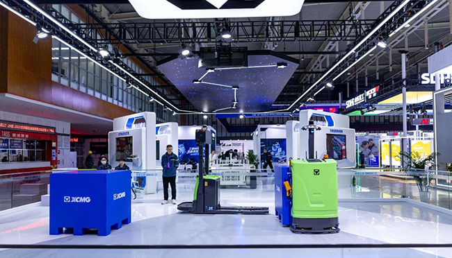 �����ƾ� ���������bbin��ӯ��������AGV�泵�ļ��뷱