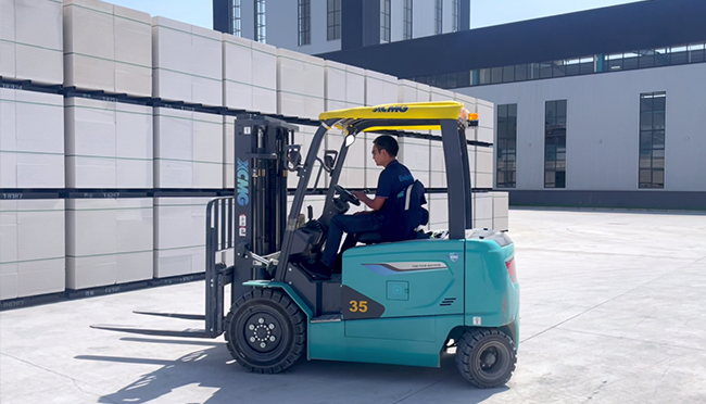 ���ͻ�֤�ԡ��롰ﮡ�ͬ�����̶�δ����bbin��ӯ�綯�泵Ȧ�ۿͻ�